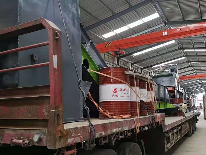 新疆200噸關門式智能液壓打包機裝車發貨